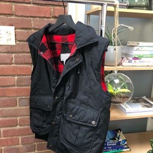 Hugo Valentino Vest